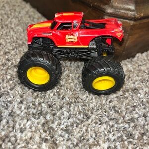 Radical Rescue 1:64 Monster Jam Hot Wheels Truck Back Axel Is Bent